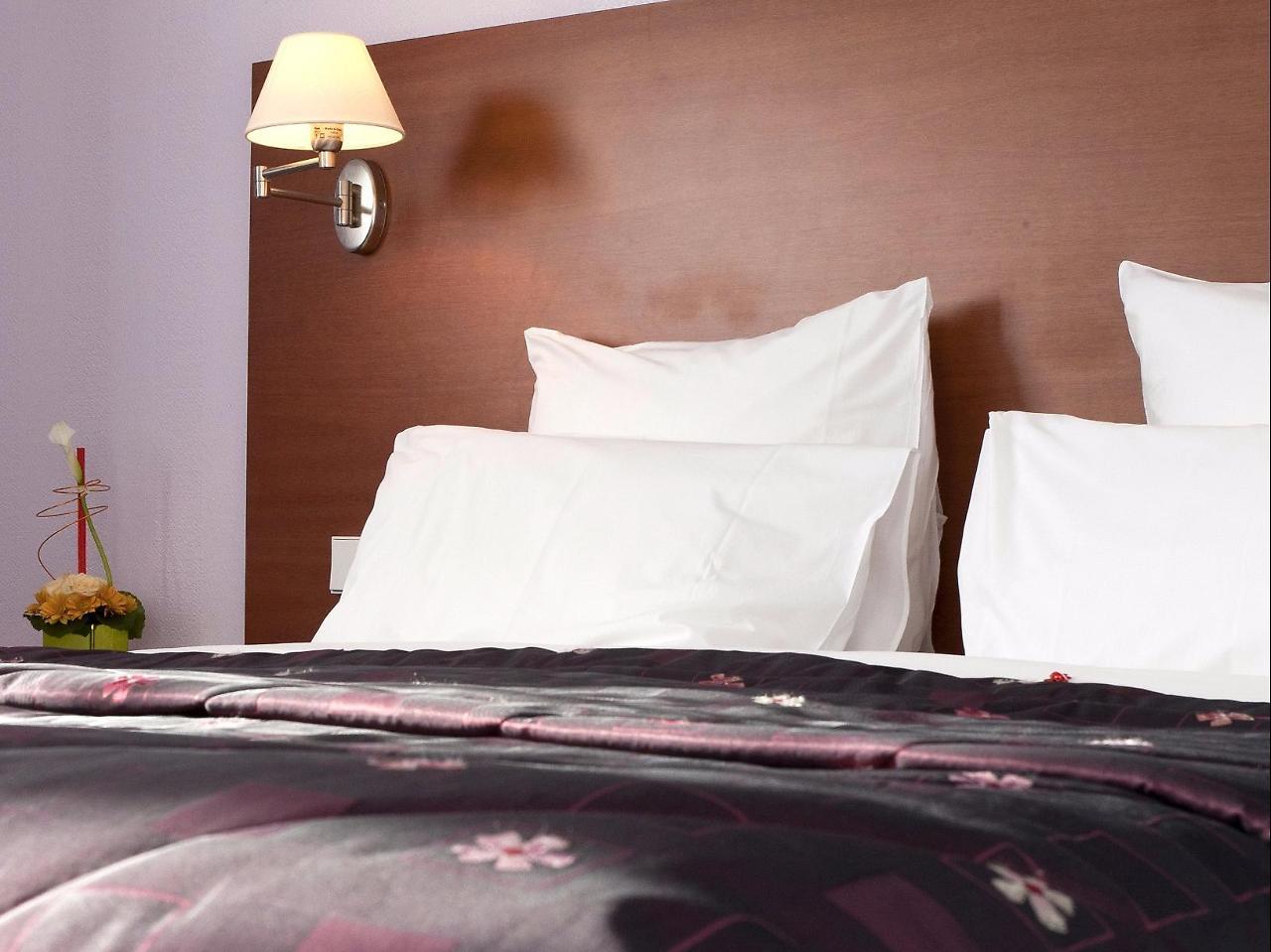 Hotel Restaurant Logis La Palette Wettolsheim Екстериор снимка