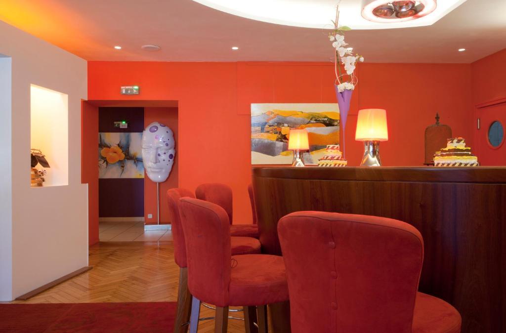 Hotel Restaurant Logis La Palette Wettolsheim Екстериор снимка